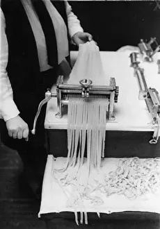 Pasta: Pasta machine