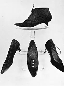 Lacing: PATENT AND TAN CALF BOOT