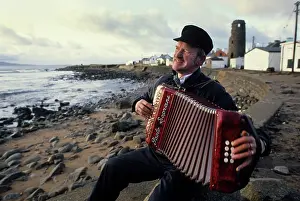 Philip Dunn: Patsy Dan Rodgers, The King of Tory Island, County Donegal