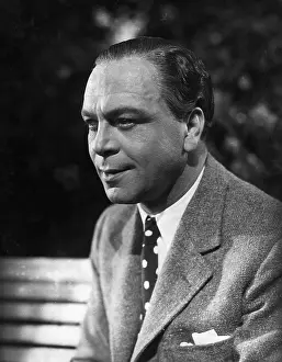 Inheritance: Paul Hartmann, 1935