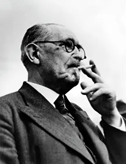 Zigarette: Paul Langevin