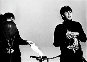 Pops: Paul McCartney and Ringo Starr in break from recording