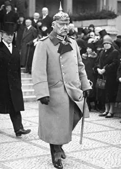 Paul von Hindenburg, 1930