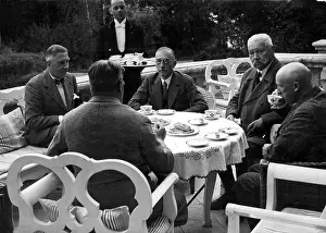 Schleicher: Paul von Hindenburg and others