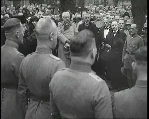 Paying: Paul von Hindenburg, President of the German