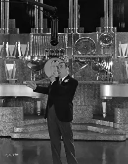 Bandleader: Paul Whiteman