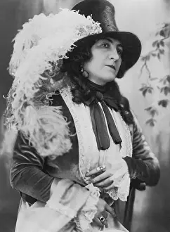 Ringmaster: Paula Busch as Lady Hamilton, 1925