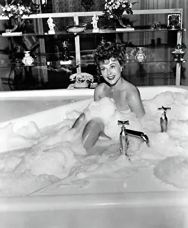 Soapy: Paulette Goddard - actress