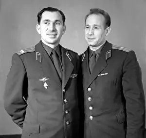 Belyayev: Pavel Belyayev and Alexei Leonov, 1965