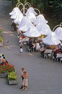 Lithuanian: Pavement cafe in Vilnius, 1985