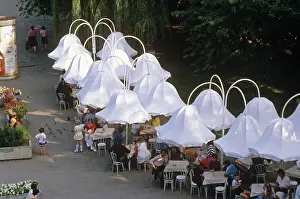 Lithuanian: Pavement cafe in Vilnius, 1985