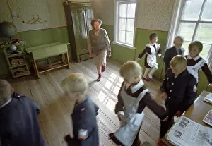 PE lesson in Soviet village school, 1989