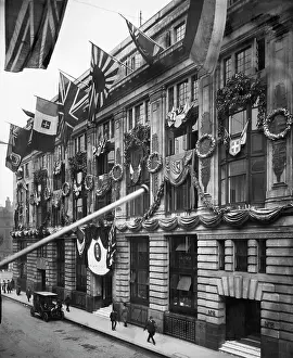 Comptoir: Peace decorations, City of London