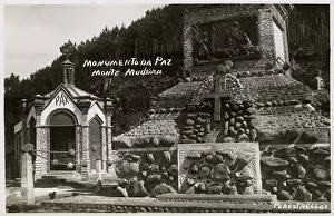 Funchal: Peace Monument, Nossa Senhora do Monte, Madeira
