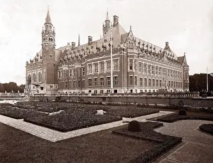Cordonnier: Peace Palace in The Hague, Netherlands