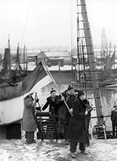 Zerstorungen: Peaceful invaders of island Heligoland