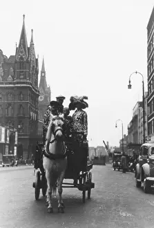 Pearly: PEARLY KINGS CARRIAGE