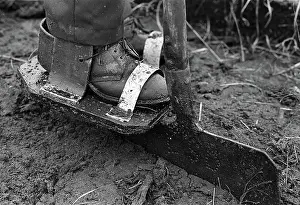 Peat: Peat cutting shoe - 2