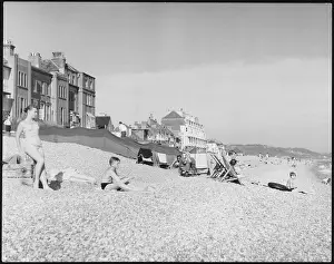 Pebbles: PEBBLES AT HYTHE