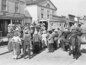 Salesmen: PEDDLERS
