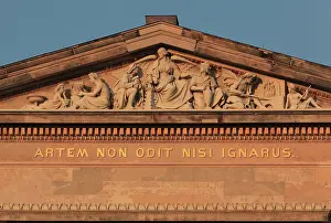 Museuminsel: Pediment, Neues Museum, Berlin, Germany