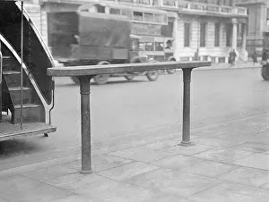 Pedlars: PEDLAR'S PACK REST