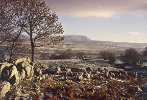 Ribblesdale: PEN-Y-GHENT