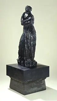 Bourdelle: Penelope on a plinth