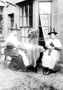 Pensarn: Pensarn, Welsh Costumes 1895