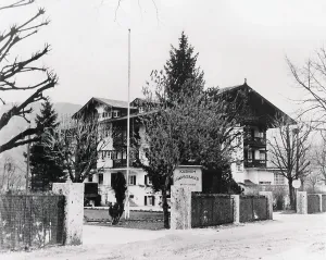 Functionaries: Pension Hanselbauer, Bad Wiessee, site of Roehm Putsch