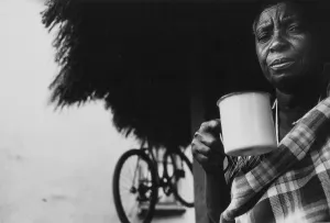 Venda: Pensioner with cup, Venda