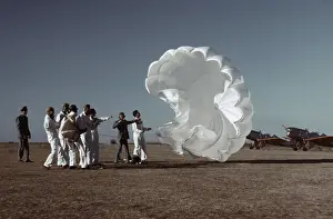 Meacham: People - Aviation - Parachute - Pilots