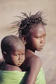 Childern: People of different nationalities, 1995