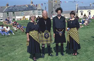 Sporrans: People wearing Cornish tartan, Cornwall