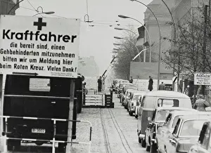 Checkpoints: People from West Berlin are allowed to visit their relat
