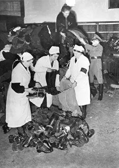 Sorted: People's Sacrifice fund-raising, 1945
