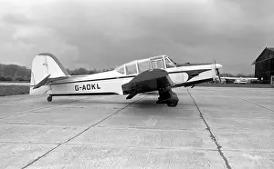Prentice: Percival Prentice T.1 G-AOKL