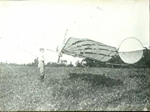 Breeze: Percy Pilcher holds the Bat in the breeze