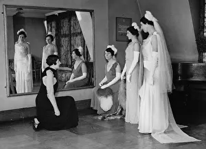 Humphreys: The perfect Curtsy