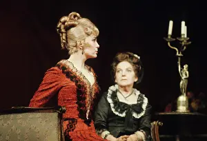 Outrageous: Performance Outrageous Fortune, 1974
