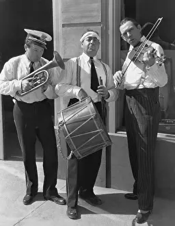 Collaborate: PERFORMERS / MUSICIANS