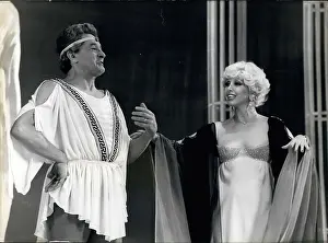 Translated: Performers in the operetta Phi Phi, Paris