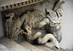 Serpent: Pergamon Altar. Detail
