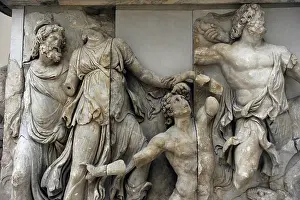 Eumenes: Pergamon Altar. Detail
