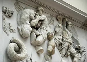 Giants: Pergamon Altar. Aether and Uranus