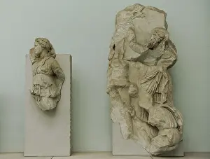 Wound: Pergamon Altar. Telephos Frieze. Detail