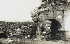 Bergama: Pergamon, Turkey - view from the ruins toward Bergama