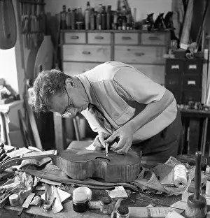 Viol: Period musical instrument making