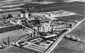 Perrier: PERRIER SOURCE, AERIAL