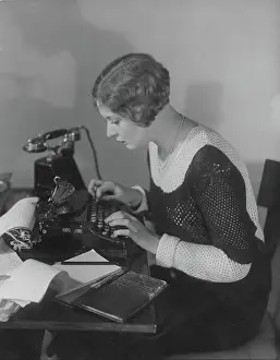 Typist: Personal secretary, 1933
